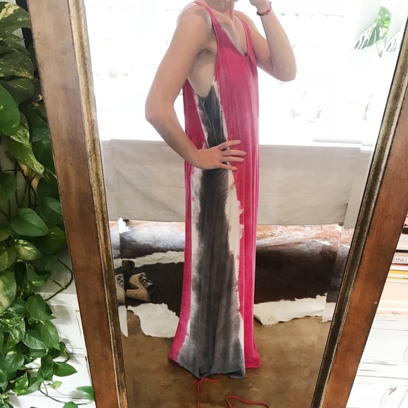 C&C Pink Tie-Died Raw Silk Maxi - Picture 7 of 8